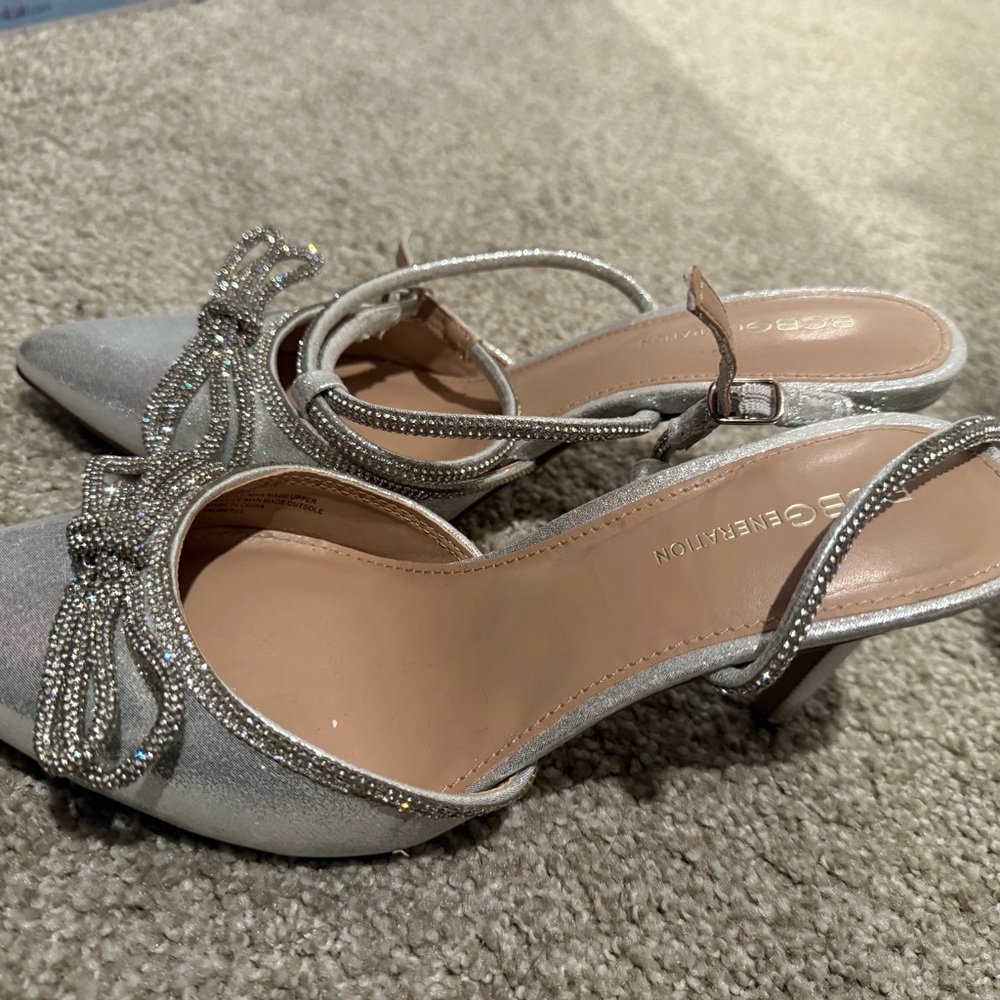 Bcbgeneration Silver Heels With Glamorous Bow Det… - image 2